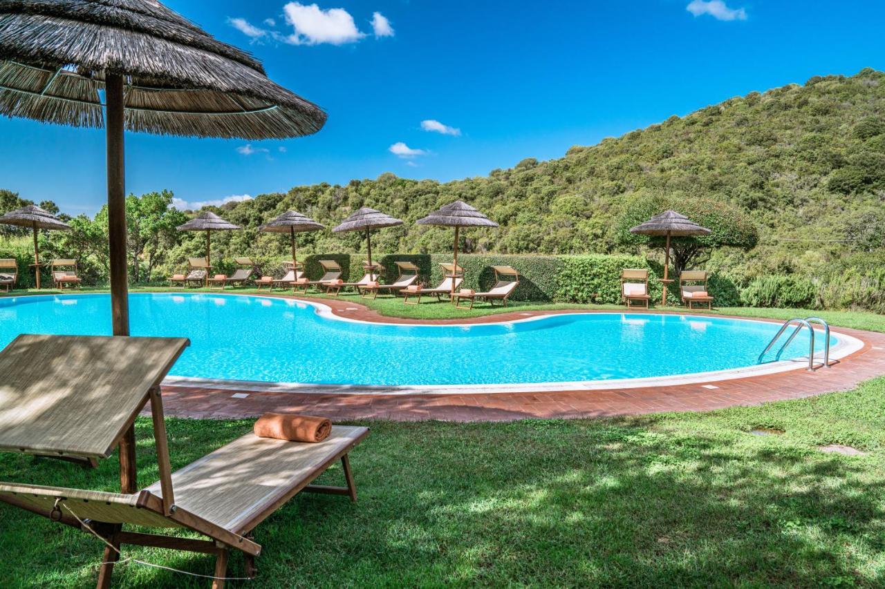 Hotel Aldiola Country Resort Sant'Antonio di Gallura Exterior photo