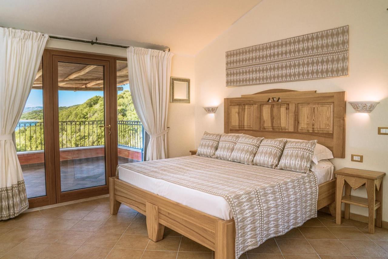 Hotel Aldiola Country Resort Sant'Antonio di Gallura Exterior photo