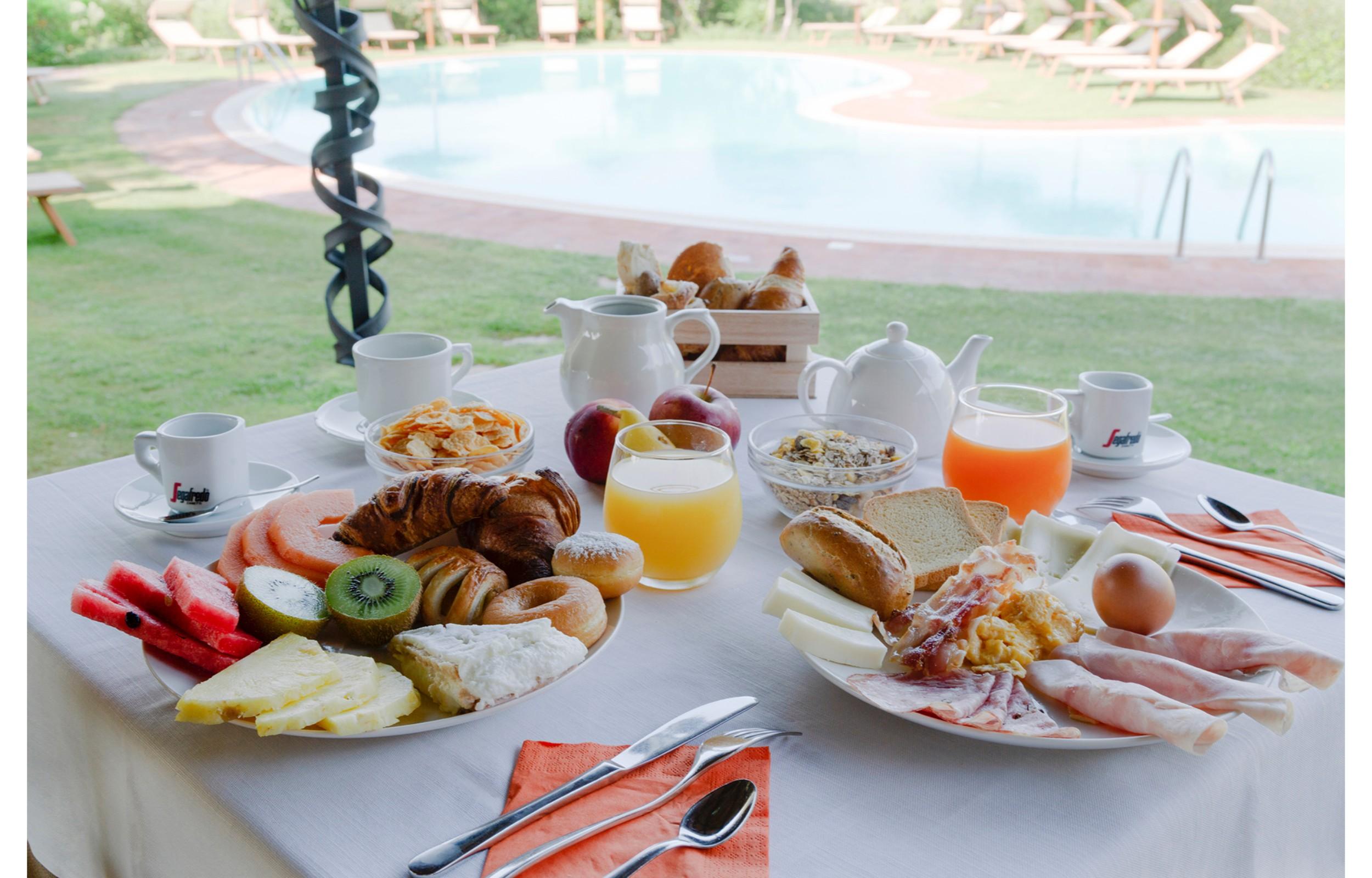 Hotel Aldiola Country Resort Sant'Antonio di Gallura Exterior photo