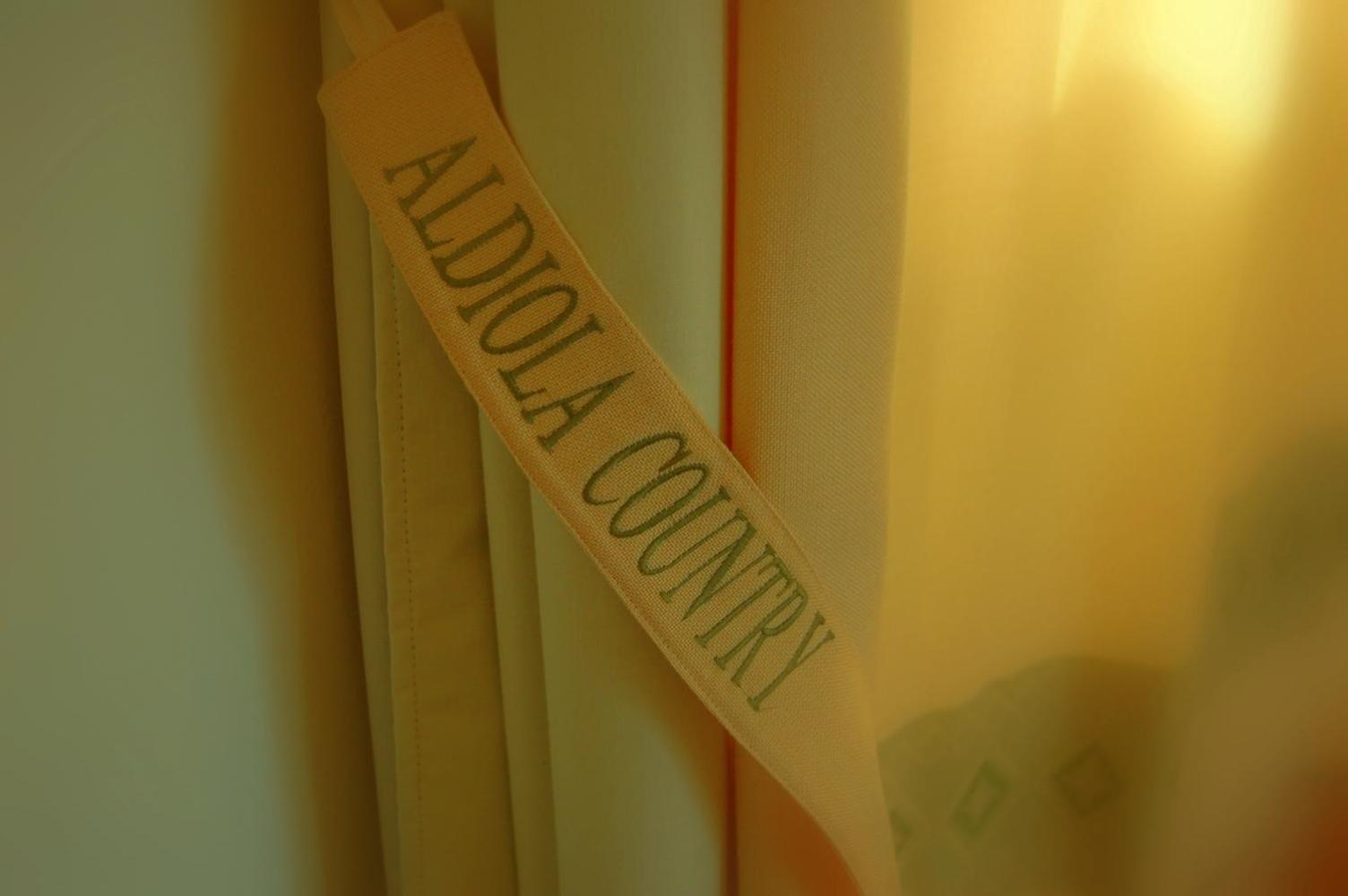 Hotel Aldiola Country Resort Sant'Antonio di Gallura Exterior photo